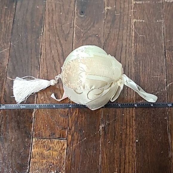 Vintage Russ Berrie & Co Plush Shabby Chic Tassel Christmas Tree Ornament #16608 - Picture 7 of 9